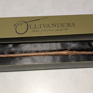 Ollivanders Brown Wand